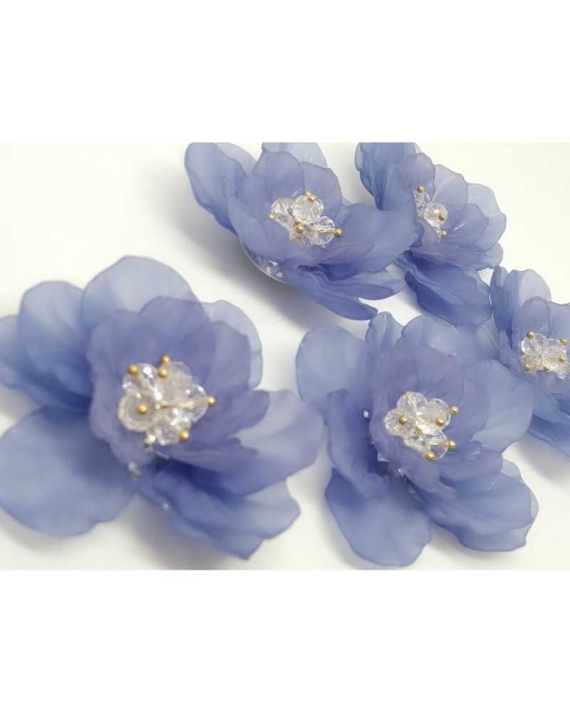 Application fleur en résine pour coudre pierres et perles 6x6 cm