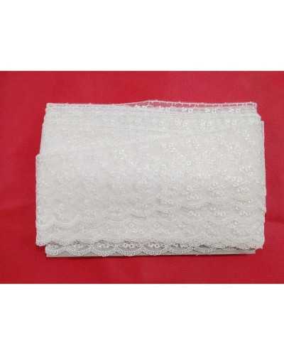 Pasamanería Encaje Tul Bordado Flores Festoneadas 7 cm alto