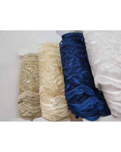 Tulle Embroidered Lace Flowers Scalloped High 11 Cm.