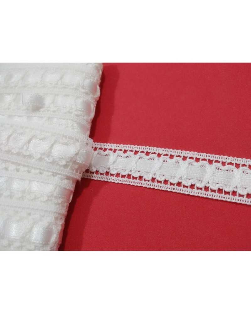 Cotton pass with satin ribbon 2 cm high