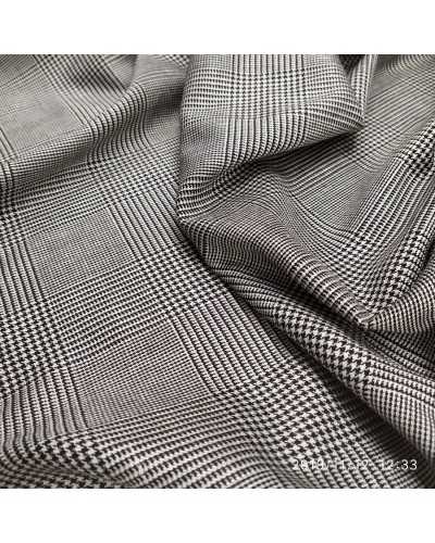 Scottish Prince Of Wales Pied De Poule Smooth Hand Fabric 150 Cm High