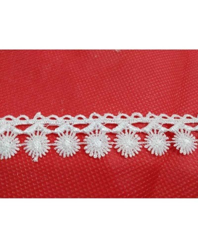 Passamaneria Pizzo Macramè Puntina Fiorellino Ricamato, H. 2 cm