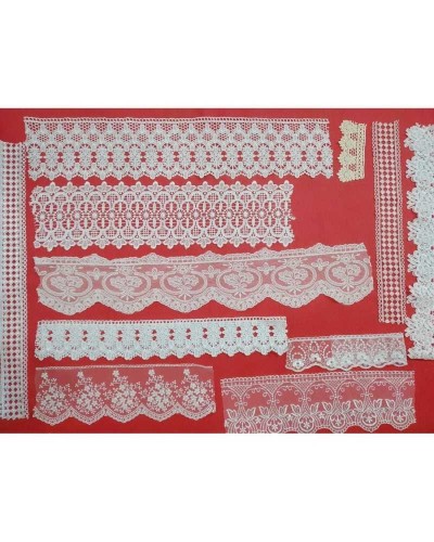 Stok Kit 10 Pezzi Assortiti Macramè Merletto Lavoretti Bambole