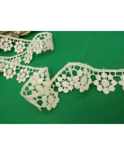 Pizzo Macramè Fiore Ritagliabile Panna Alto 3 Cm