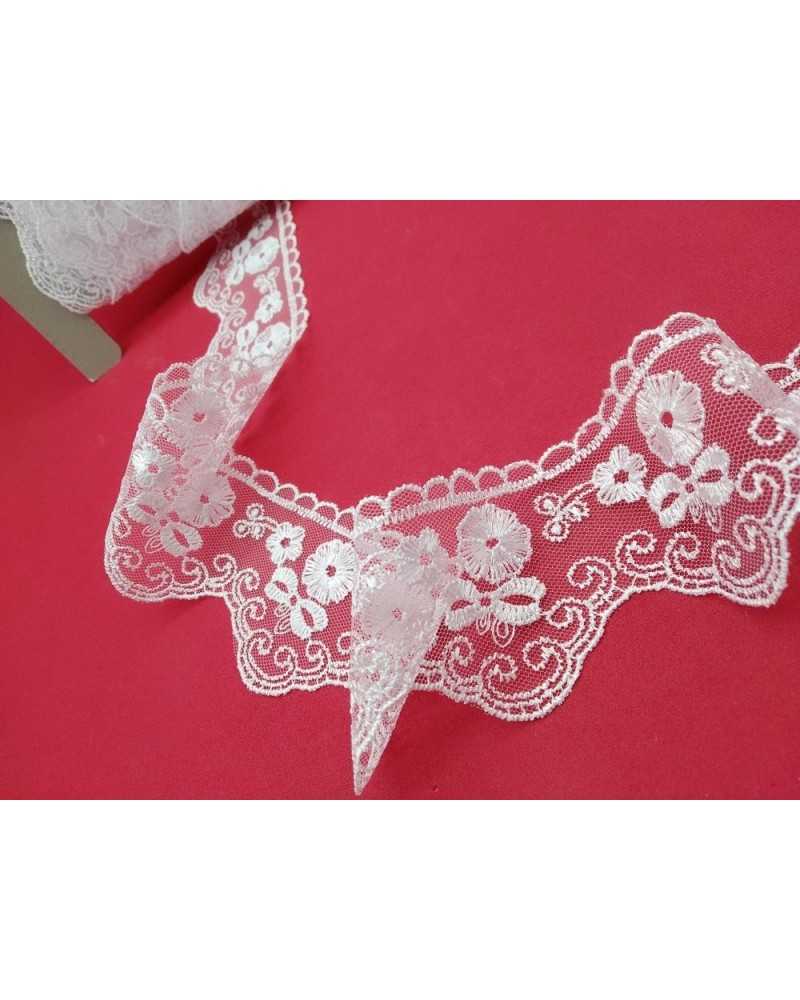 Spitze, Spitze, Tüll, bestickte Blumenschleife, 7 cm hoch
