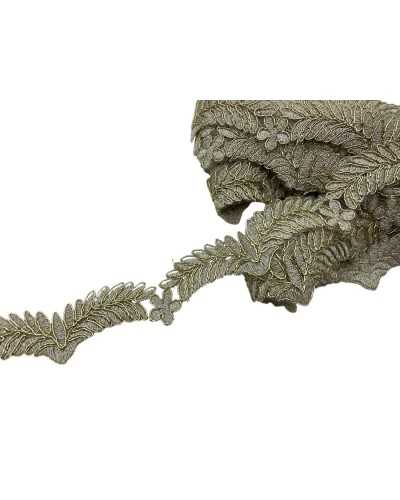 Flashlints Rubodè lace with scalloped edge Gold embroidery on a high ecru base 2 cm