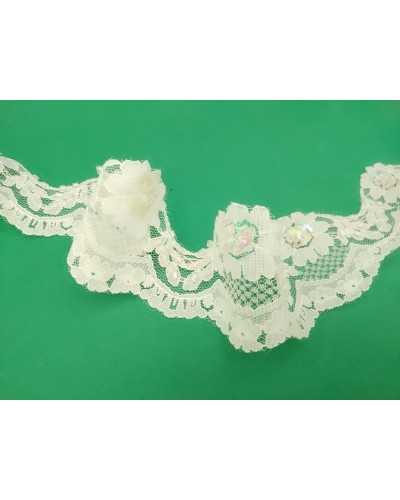 Spitzen-Tüll-Raschel, cremefarben, bestickte, überbackene Pailletten, mehrfarbige, facettierte Perle, Höhe 4 cm