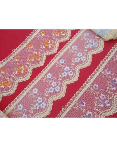 Lace Tulle Ecru Embroidered Scalloped Flower 9 Cm High