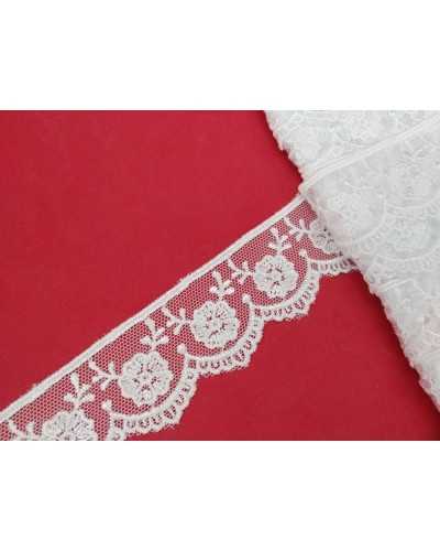 Pasamanería Encaje Bordado Tul Blanco Flores Festoneadas Punta Alta 3 Cm