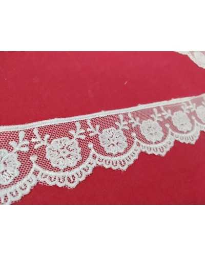 Passamaneria Pizzo Ricamato Bianco Tulle Smerlato Fiorellini Punta Alto 3 Cm