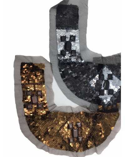 Application neckline shirts and dresses base tulle sequins and sewn stones 26x25 cm