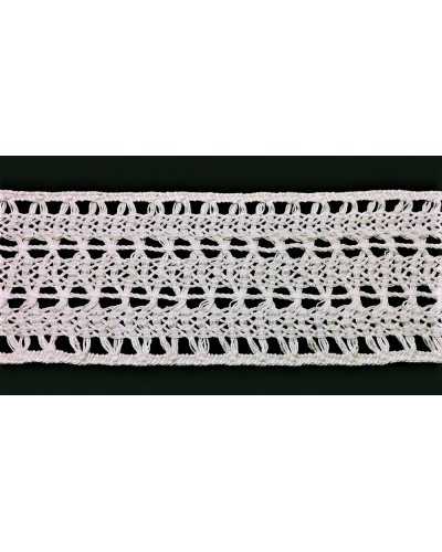 Partition border in natural shabby cotton