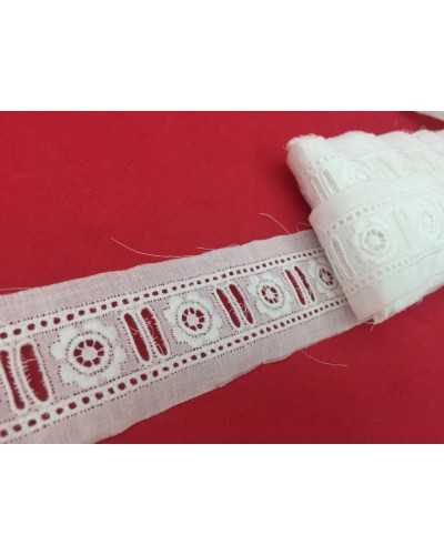 Bordado inglés flor bordado Passanastro 100% Algodón 3 cm alto