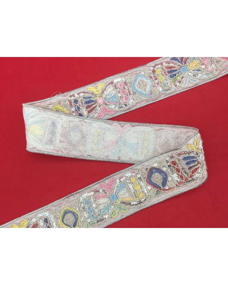 50 cm Gallonen-gestickte Trennwand, 6 cm hohe Pailletten, weiße Basis