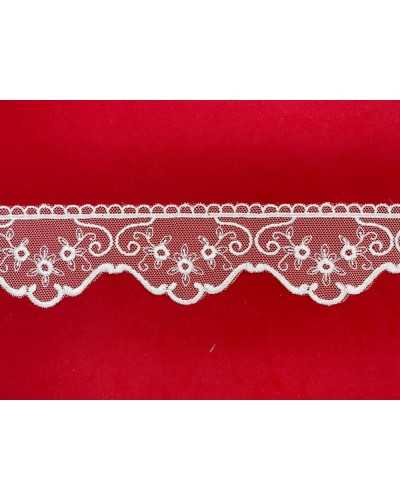 Trimmings White Lace Tulle Tip Scalloped Edge Embroidered Flower 6 Cm High