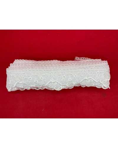 Trimmings White Lace Tulle Tip Scalloped Edge Embroidered Flower 6 Cm High