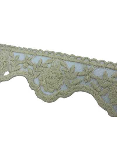 Besatz Spitze, Tüllspitze, gewellte Stickerei, Blumenspitze, handmatt, Baumwolle, Höhe 6 cm