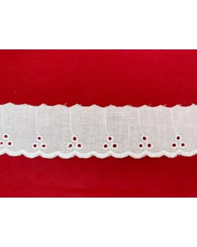 Trimmings White Sangallo Lace Flower Embroidery Scalloped Circle 4 Cm High