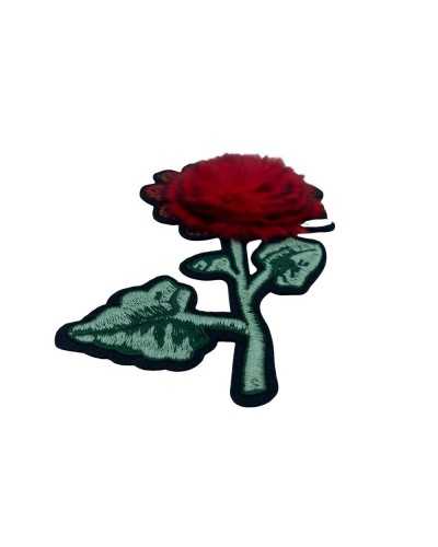 Patch thermocollant fleur brodée avec fourrure rouge