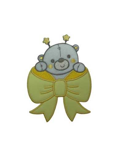Applikation Baby Teddybär Samt Stickerei Schleife Wangen Gelbe Sterne 9x12 cm