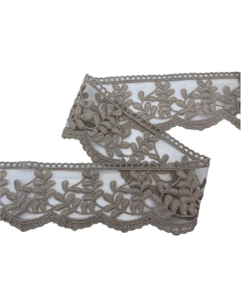 Besatz Spitze, Tüllspitze, gewellte Blattstickerei, handmattierte Baumwolle, Höhe 7 cm