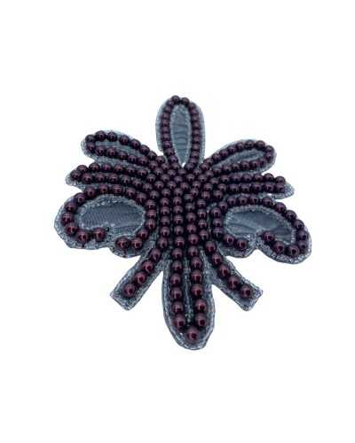 Application thermoadhésive fleur de lys perles cousues 13x10 cm