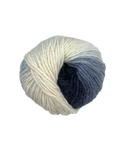 Ball of pure wool chaos sewing three stars shaded 50 grams 75 meters