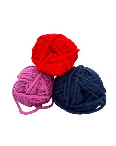 Valentine laine 3 têtes acryliques main molle 200 gr Mt 120