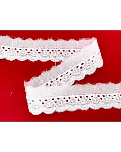 Piazza Pizzo Sangallo Pin White Embroidered Trackered Embossed Marked High 1.5cm