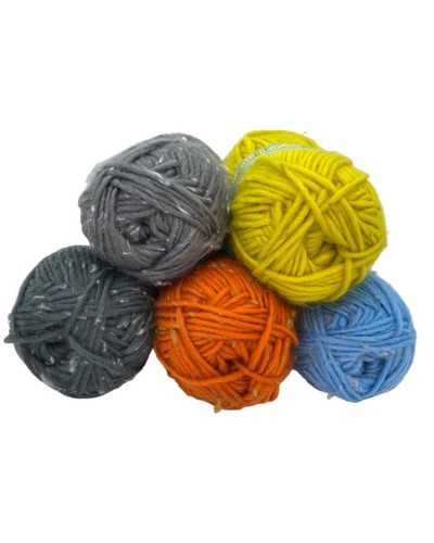 Pelota suelta de Tweed Loto Loto Tres estrellas 50 gr