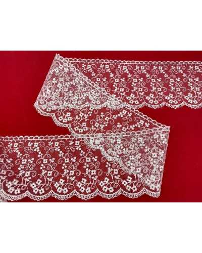 Passementerie Dentelle Tulle Brodé Fleurs Festonnées Hauteur 7 cm